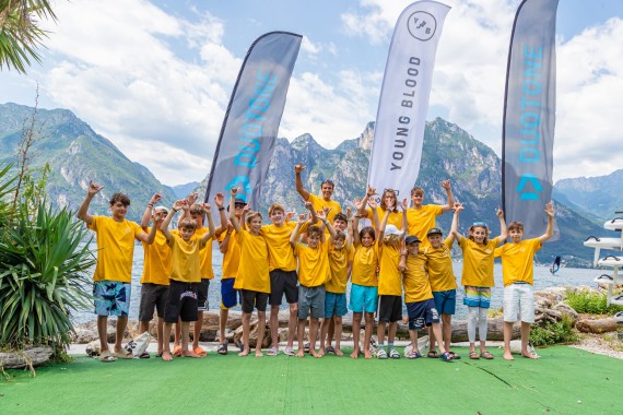 YOUNG BLOOD 2025